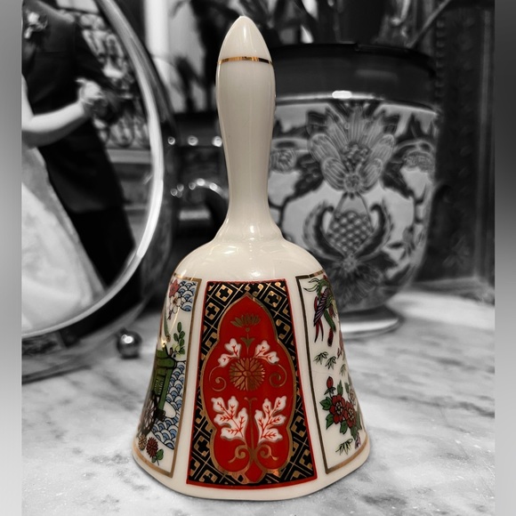 Imari Porcelain Bell - Picture 2 of 3